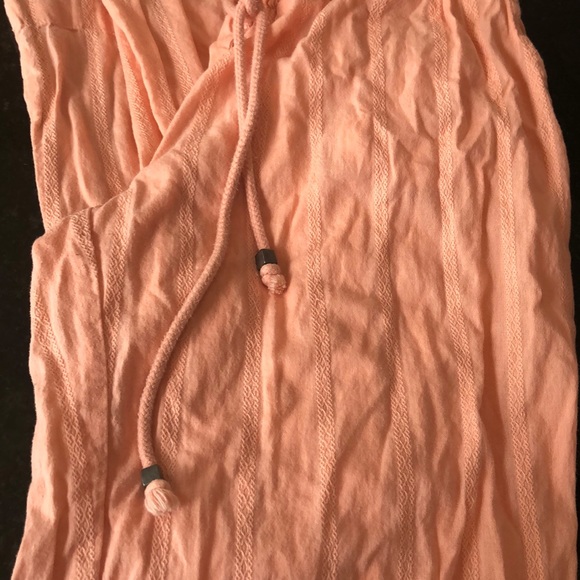 Super cute volcom pants - Picture 2 of 6